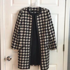 💥💥DANA BUCHMAN 💥💥.          HOUNDTOOTH COAT/JACKET